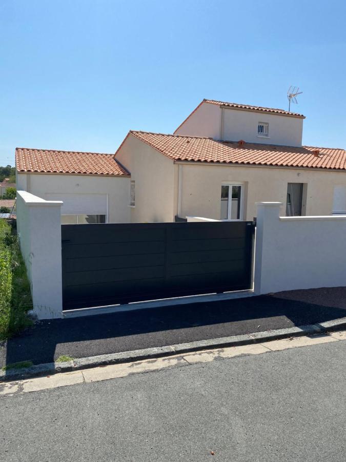 Bel Appartement Chez Particulier Calme Et Piscine Royan Kültér fotó